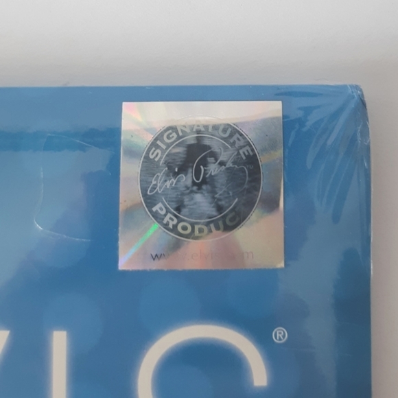 Sealed Elvis Calendar 2007 - Picture 7 of 9